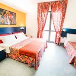 Raphael Hotel